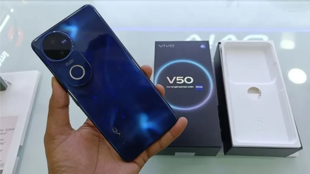 Vivo V50